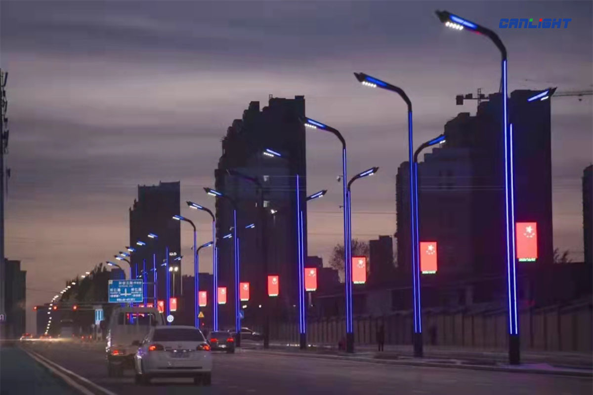 Traffic Street Light Pole LED Display Screen Advertising Billboard